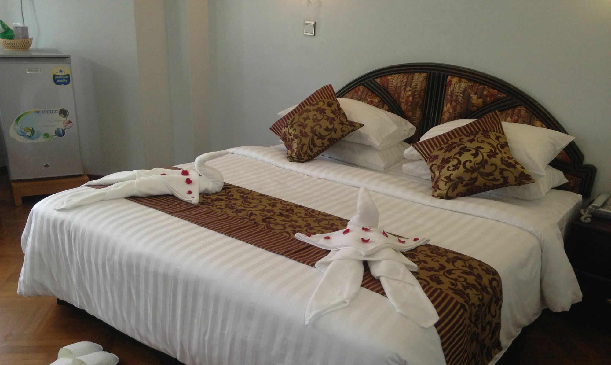 Summer Palace Hotel Yangon Exterior foto